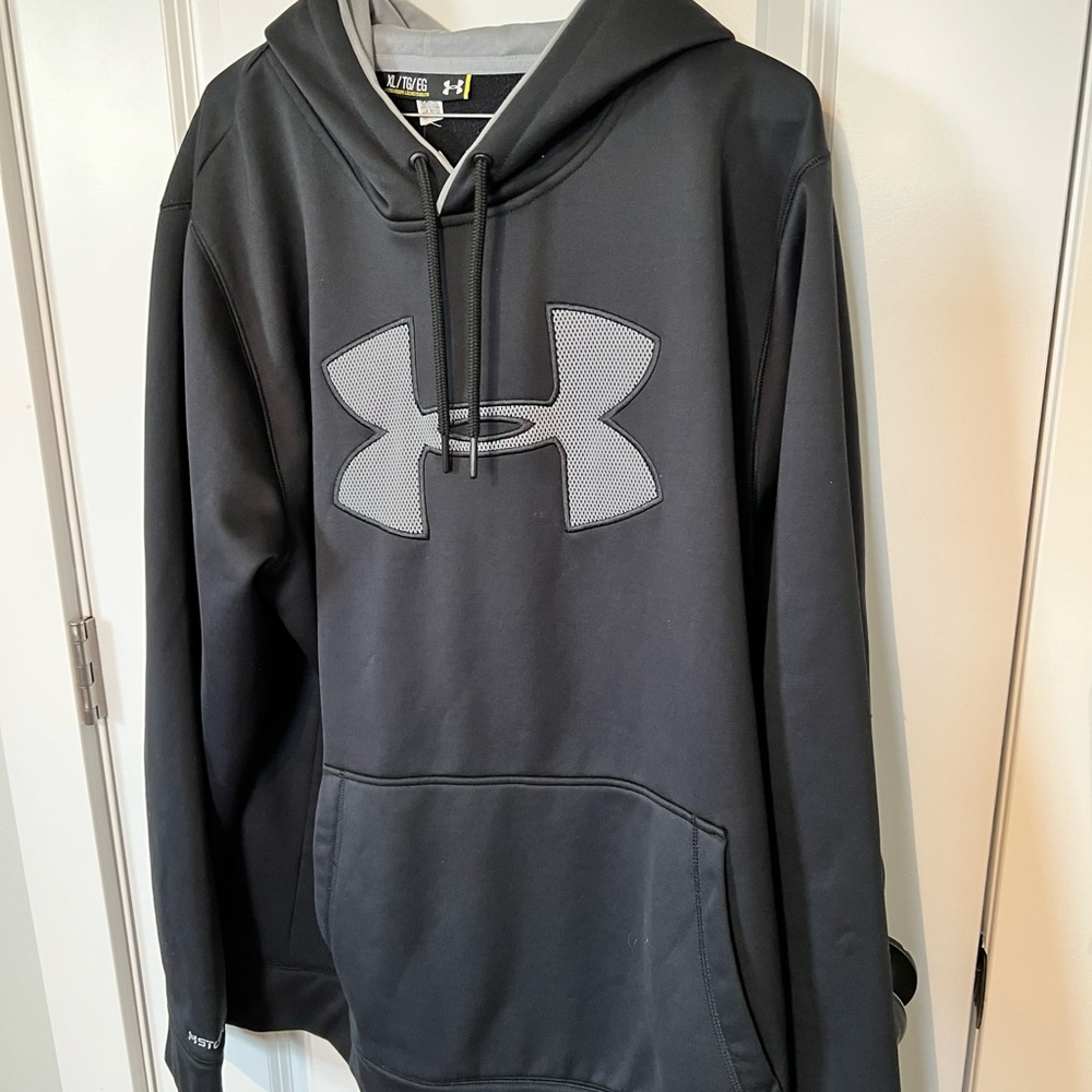 Under Armour | Men’s Sweatshirt | size XL | NWT